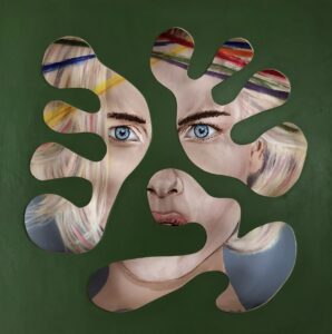 Abstraktes Gemälde: Gesicht mit blauen Augen, blonden Haaren und grünen Hintergrund. Kunst, Porträt.
